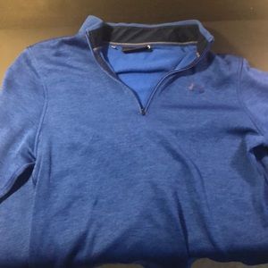 Under Armor quarter zip size medium